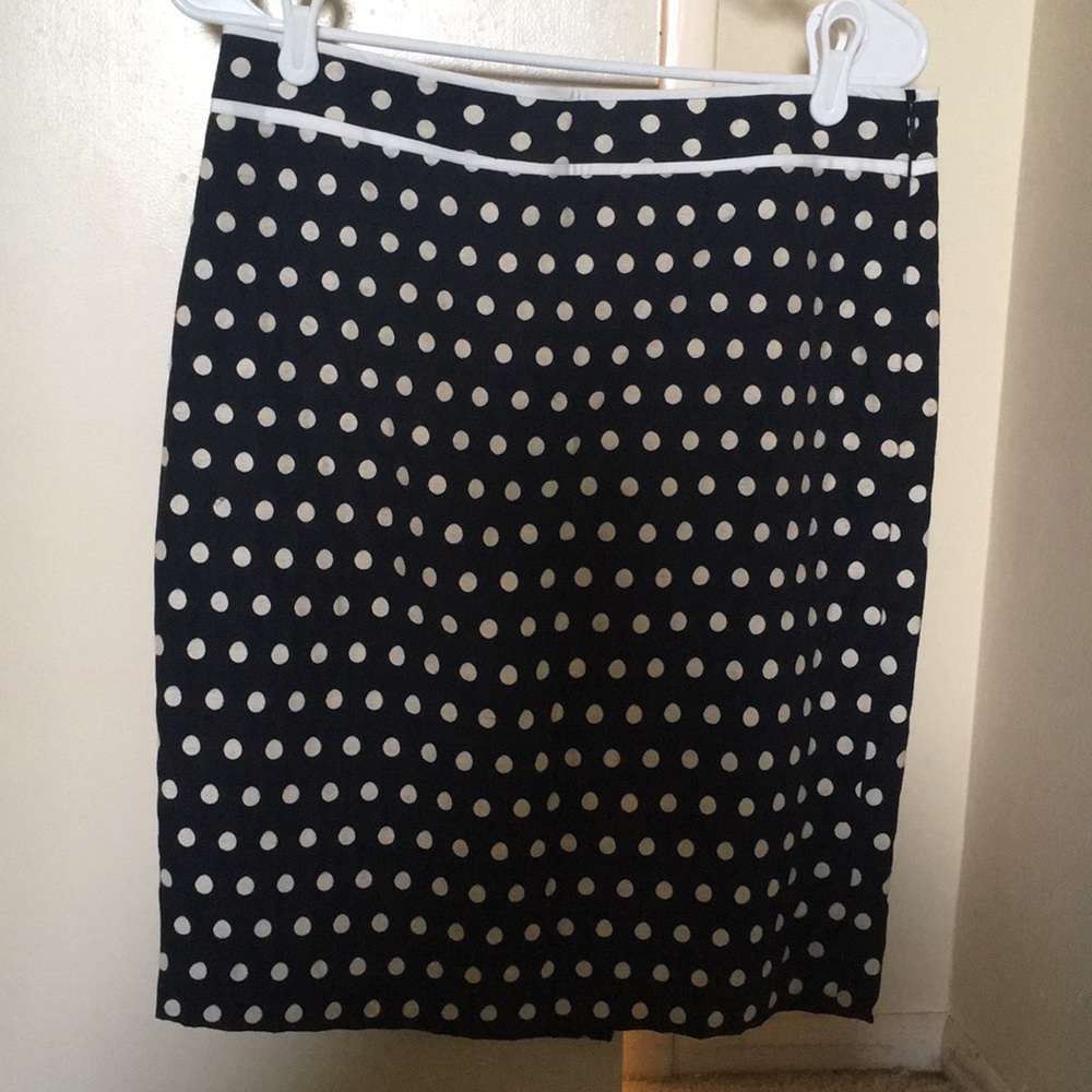 The limited polka dot pencil skirt